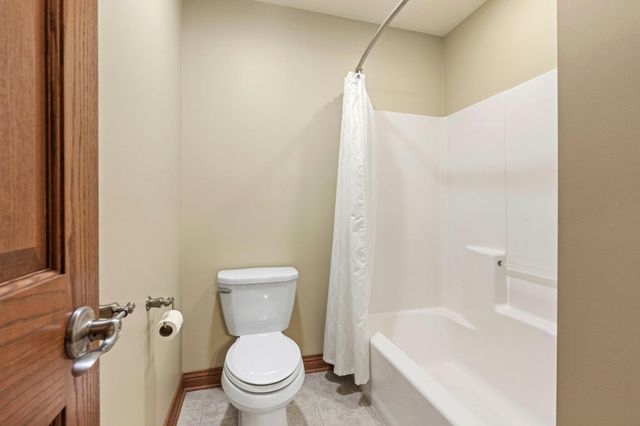 29 81st Avenue, Schererville, IN 46375