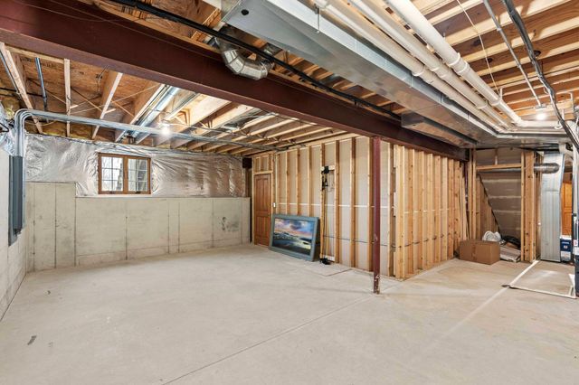 29 81st Avenue, Schererville, IN 46375