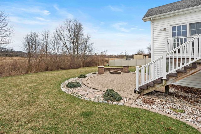 29 81st Avenue, Schererville, IN 46375