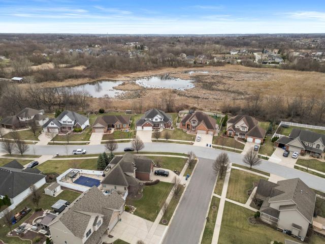 29 81st Avenue, Schererville, IN 46375