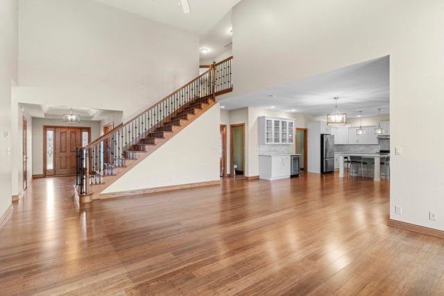 29 81st Avenue, Schererville, IN 46375