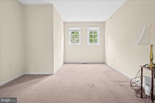 18 STANDIFORD CT, Wilmington, DE 19804
