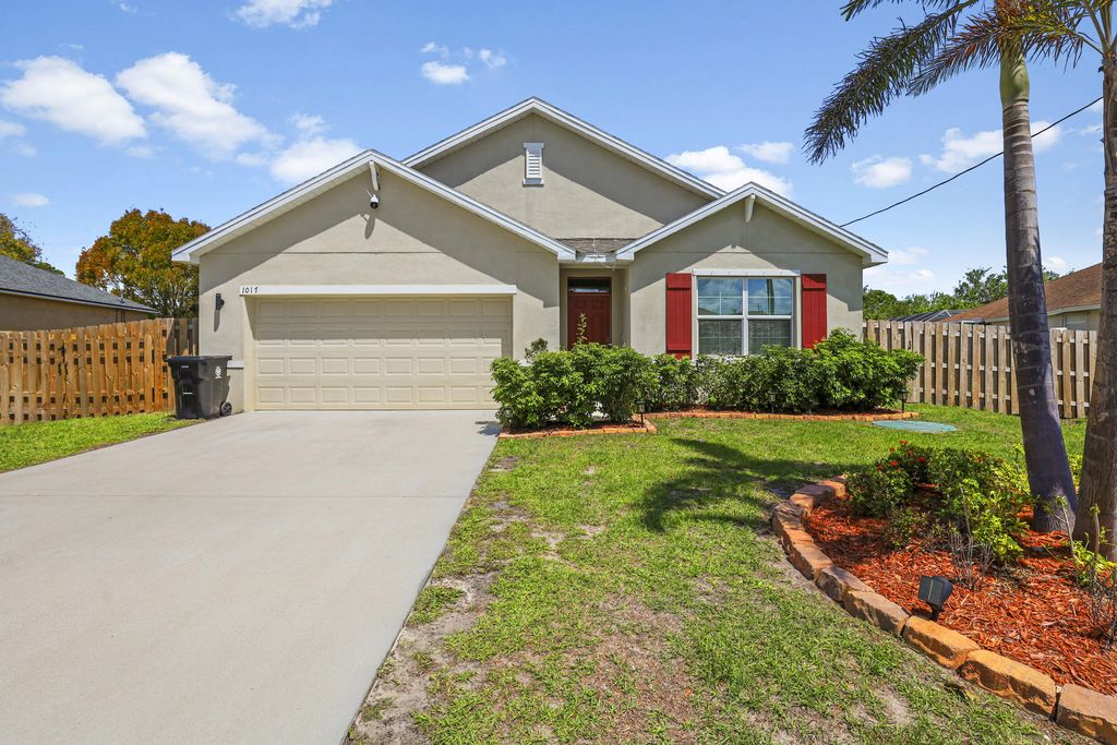 1017 SW Kant Avenue, Port St. Lucie, Port St Lucie, FL 34953