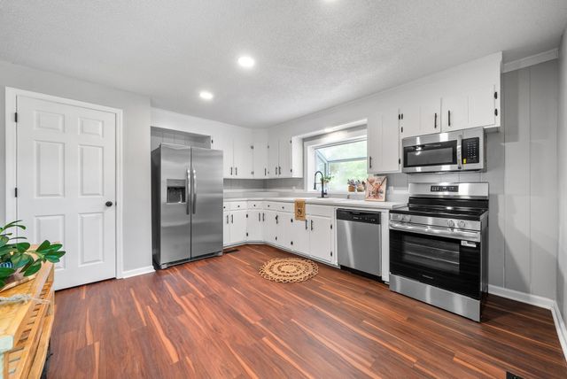 5555 Highway 48, Cumberland Furnace, TN 37051