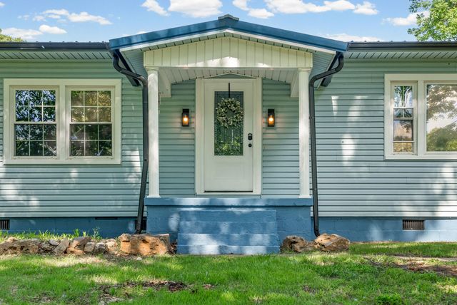 5555 Highway 48, Cumberland Furnace, TN 37051