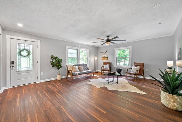 5555 Highway 48, Cumberland Furnace, TN 37051