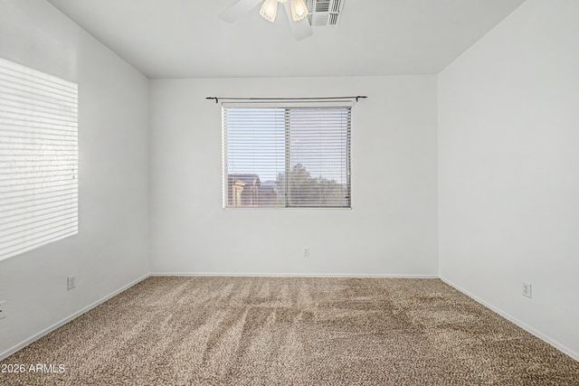 16902 S CEDARWOOD Lane, Phoenix, AZ 85048