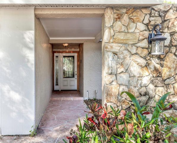 4101 WINDTREE DRIVE, Tampa, FL 33624