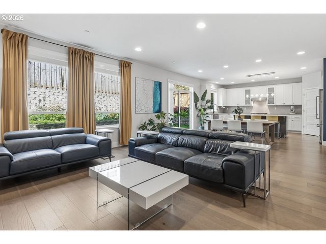 16275 Sw JADE VIEW Way, Beaverton, OR 97007