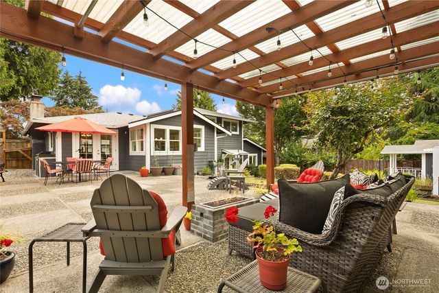 12619 SE 75th Street, Newcastle, WA 98056