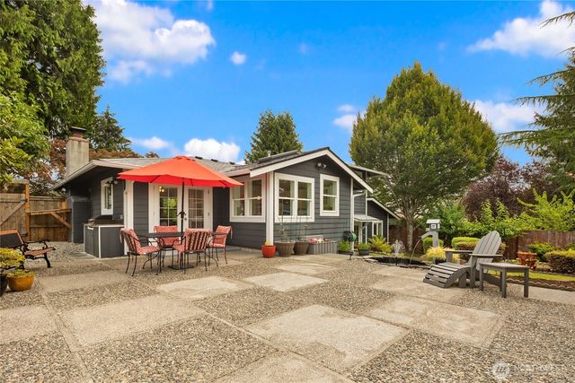 12619 SE 75th Street, Newcastle, WA 98056