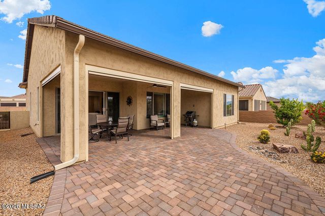 1948 N Star View Lane, Green Valley, AZ 85614