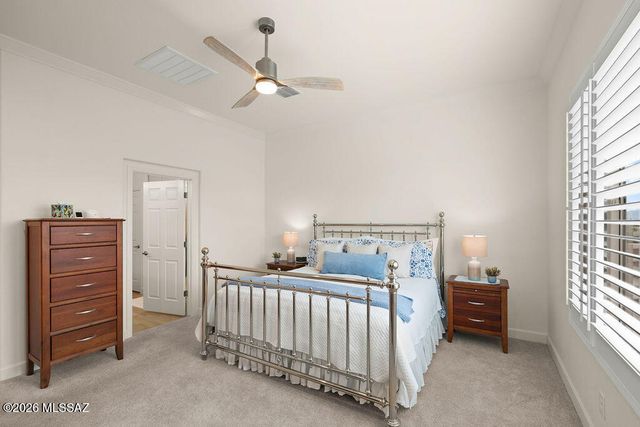 1948 N Star View Lane, Green Valley, AZ 85614