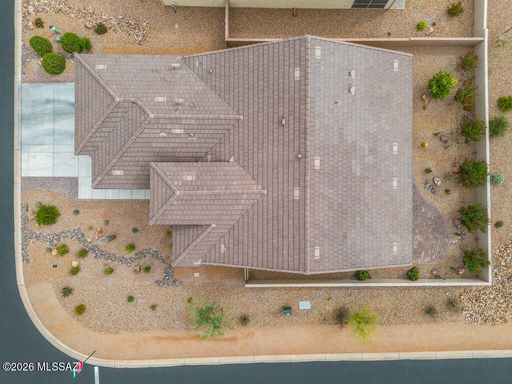 1948 N Star View Lane, Green Valley, AZ 85614