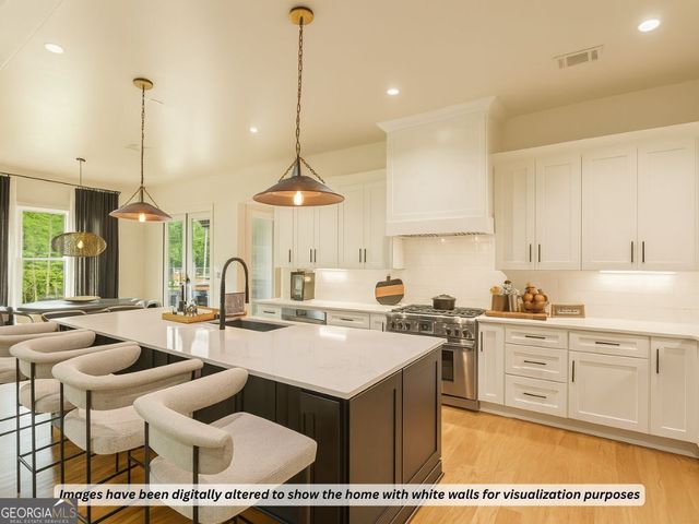 40 Fernbank Way, Newnan, GA 30265