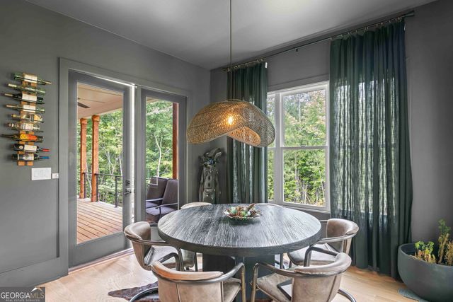 40 Fernbank Way, Newnan, GA 30265