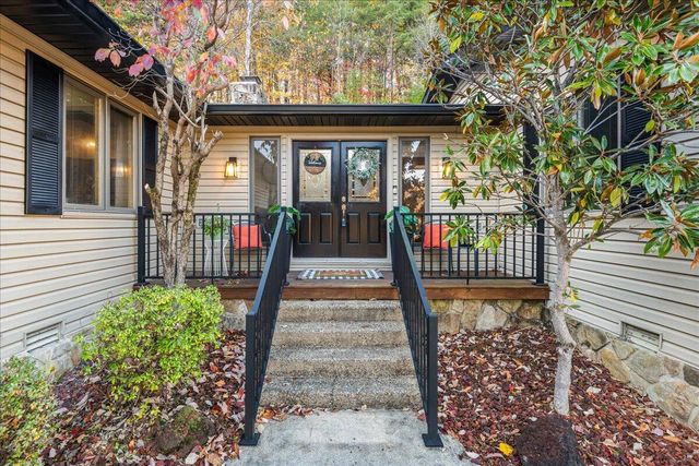 1211 Forest Cir Drive, Corbin, KY 40701