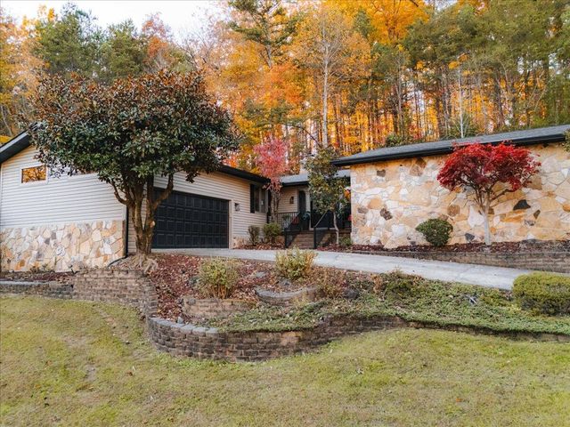 1211 Forest Cir Drive, Corbin, KY 40701