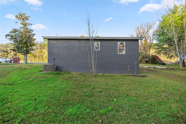 21055 HIGHWAY 441 N, Micanopy, FL 32667