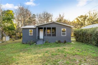 21055 HIGHWAY 441 N, Micanopy, FL 32667