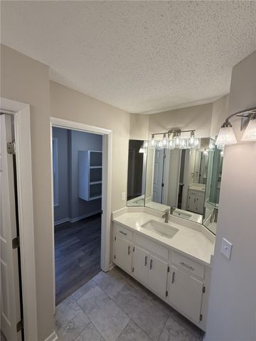 100 cay Trace, Brunswick, GA 31525