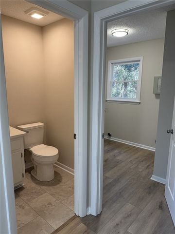 100 cay Trace, Brunswick, GA 31525