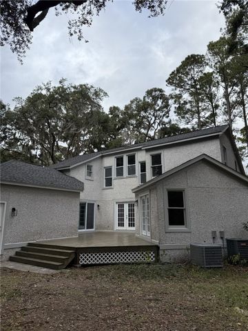 100 cay Trace, Brunswick, GA 31525