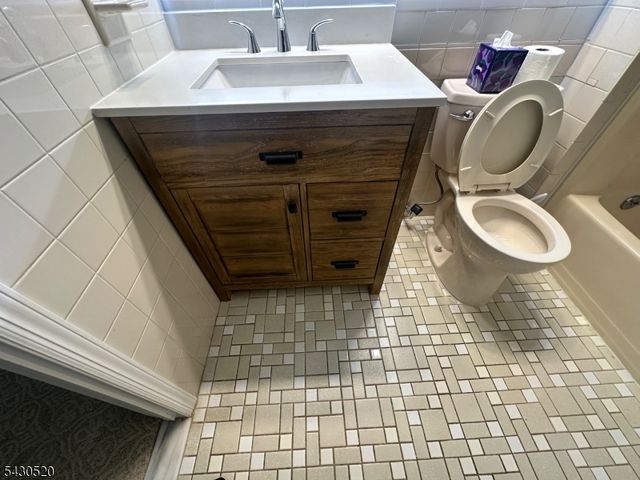 45 John St 3A, Bloomfield Twp., NJ 07003