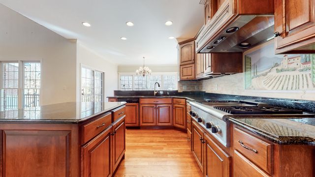 309 New Kent Ct, Tullahoma, TN 37388