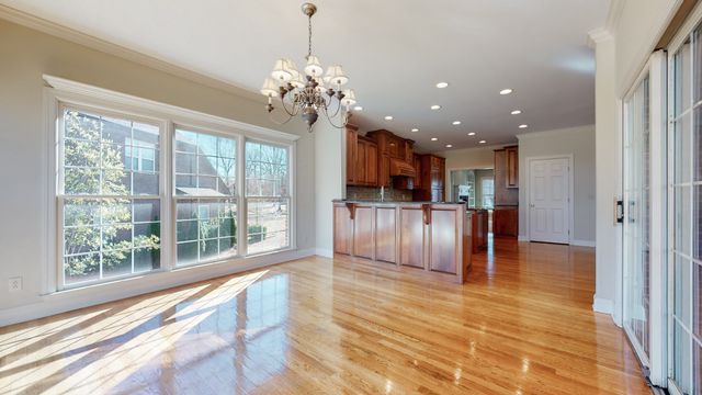 309 New Kent Ct, Tullahoma, TN 37388