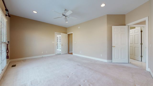 309 New Kent Ct, Tullahoma, TN 37388