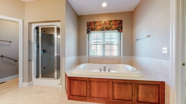 309 New Kent Ct, Tullahoma, TN 37388