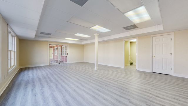 309 New Kent Ct, Tullahoma, TN 37388