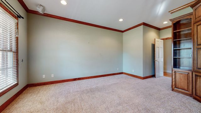 309 New Kent Ct, Tullahoma, TN 37388