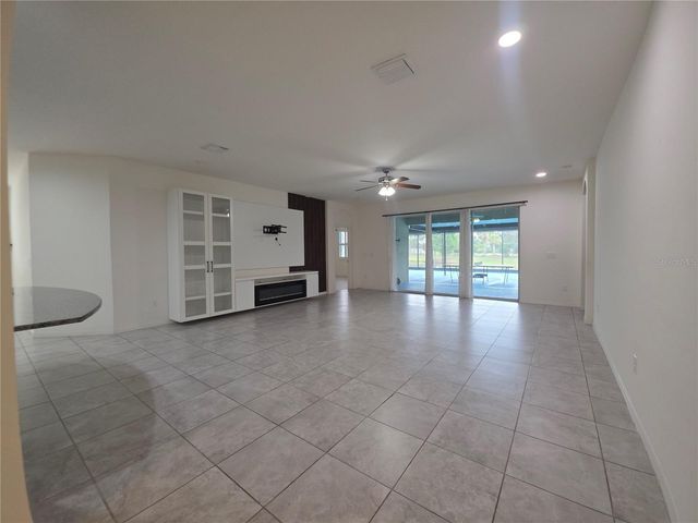 17545 BUCKINGHAM GARDEN DRIVE, Lithia, FL 33547