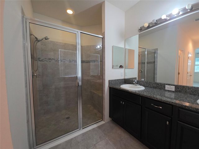 17545 BUCKINGHAM GARDEN DRIVE, Lithia, FL 33547
