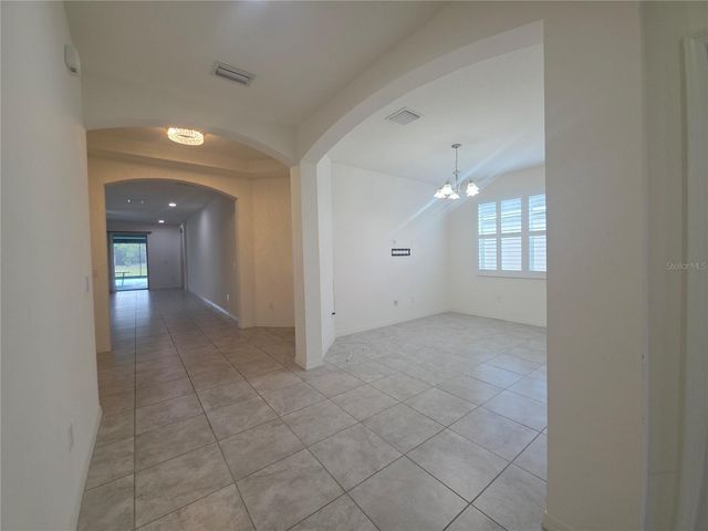 17545 BUCKINGHAM GARDEN DRIVE, Lithia, FL 33547