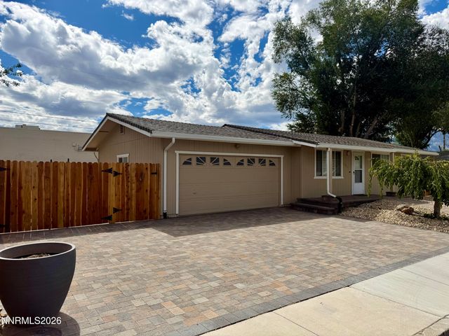 1315 Toiyabe Avenue, Gardnerville, NV 89410