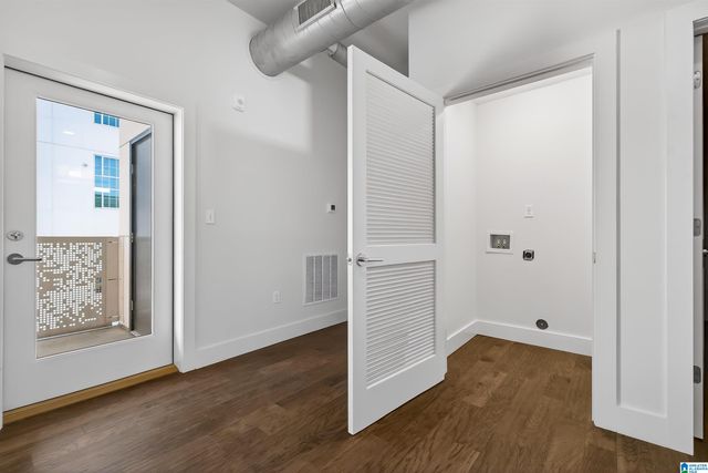 1801 2nd Ave N Apt 412, Birmingham, AL 35203