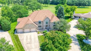 1500 Royal Oak Road, Darien, IL 60561