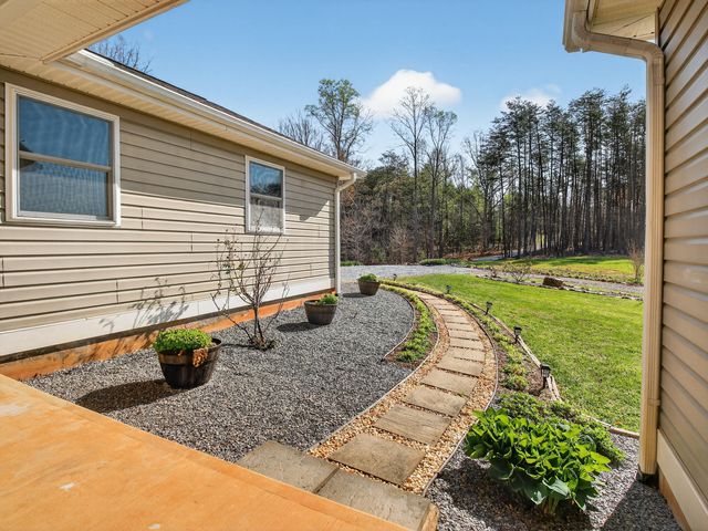 498 Meeks RD, Penhook, VA 24137
