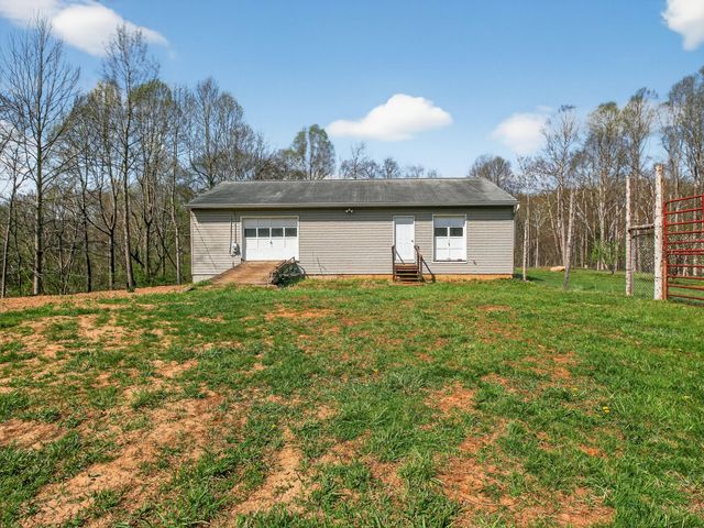 498 Meeks RD, Penhook, VA 24137