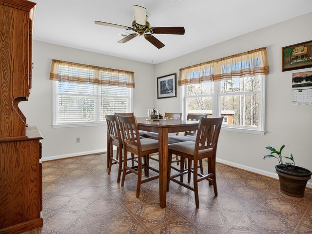 498 Meeks RD, Penhook, VA 24137