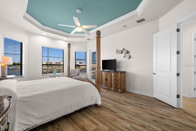 5205 TAMIAMI COURT, Cape Coral, FL 33904