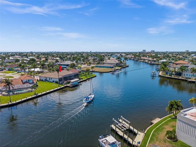 5205 TAMIAMI COURT, Cape Coral, FL 33904