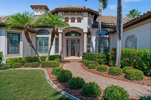 5205 TAMIAMI COURT, Cape Coral, FL 33904