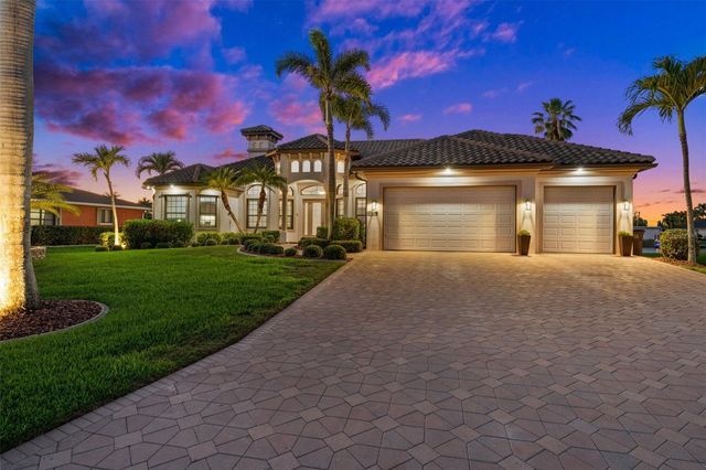 5205 TAMIAMI COURT, Cape Coral, FL 33904