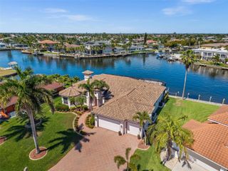 5205 TAMIAMI COURT, Cape Coral, FL 33904