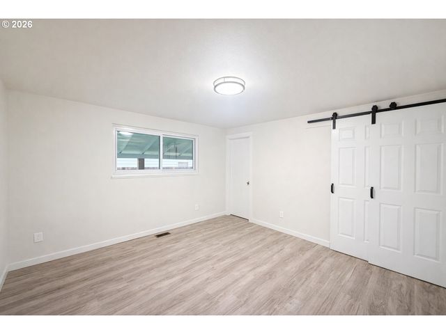 2617 N ARGYLE St, Portland, OR 97217