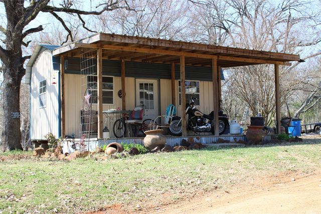 10000 ST HWY 31, Malakoff, TX 75148